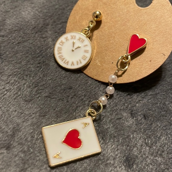 Alice in Wonderland Mix Matched Clock Cards Pierced Earrings…soooo cute! - Picture 3 of 5